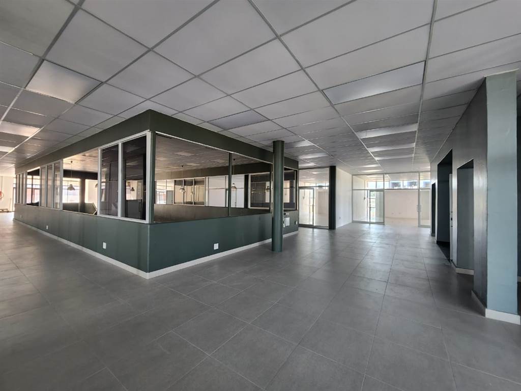 12  m² Commercial space in Louis Trichardt photo number 11