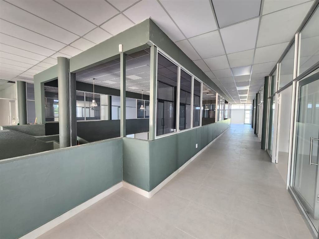 12  m² Commercial space in Louis Trichardt photo number 9