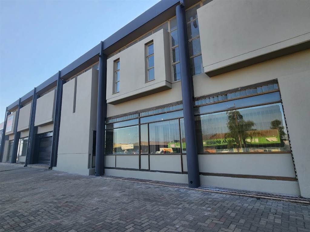 12  m² Commercial space in Louis Trichardt photo number 2