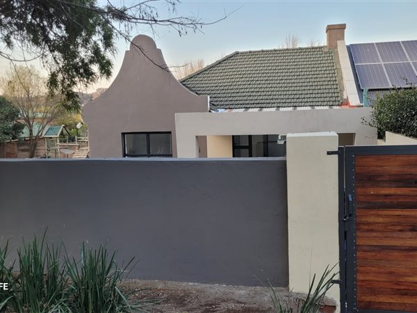 2 Bedroom House 2 Bedroom House