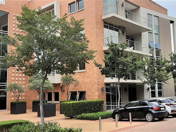 505  m² Commercial space in Bryanston