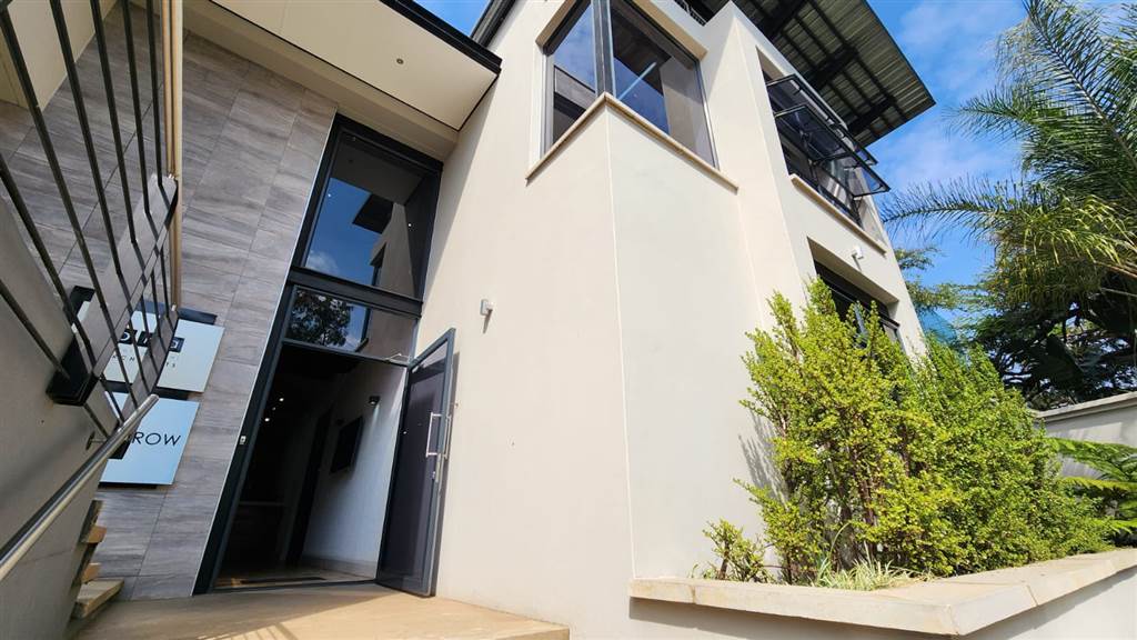273  m² Commercial space in Waterkloof photo number 25