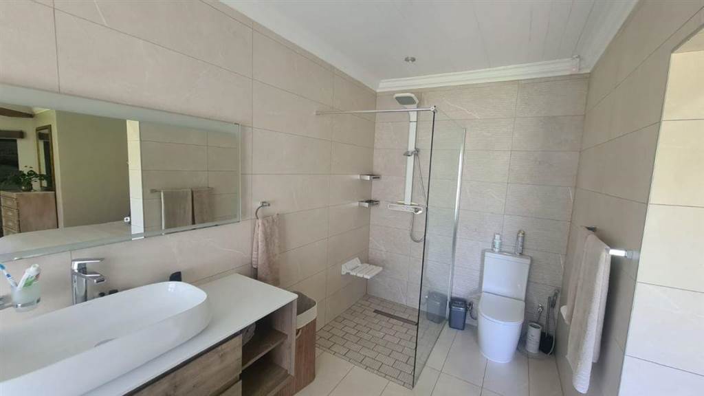 3 Bed House in Trichardt photo number 27