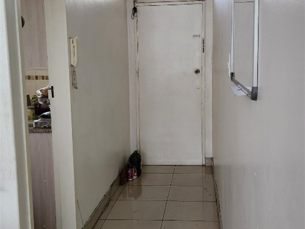 2 Bed Apartment in Booysens