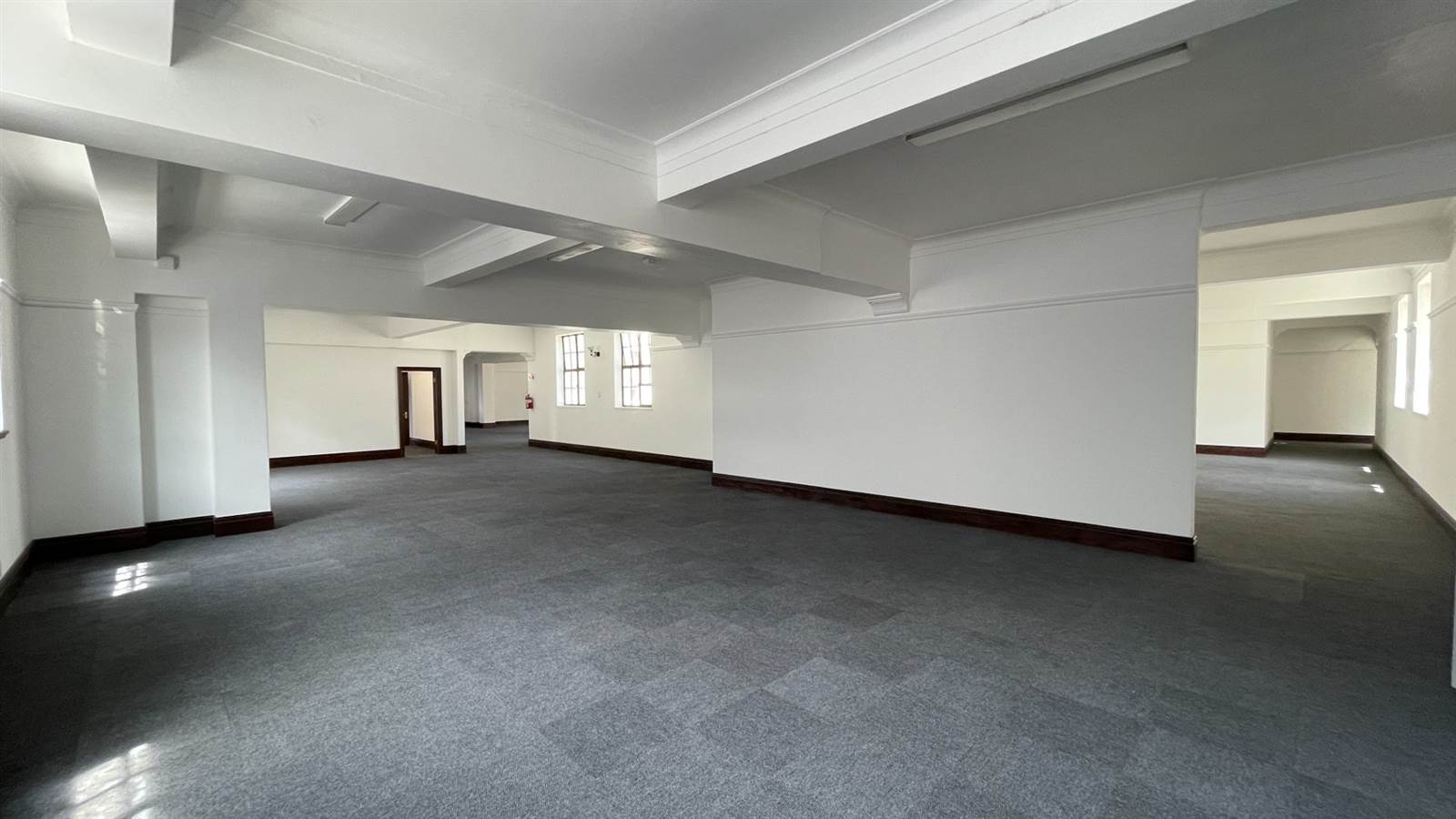 9600  m² Commercial space in Cape Town City Centre photo number 19