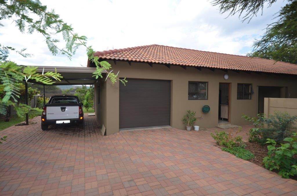 3 Bed Townhouse in Bela-Bela (Warmbaths) photo number 2