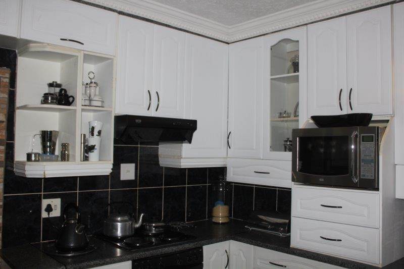 3 Bed House in Sebokeng Zone 3 photo number 5