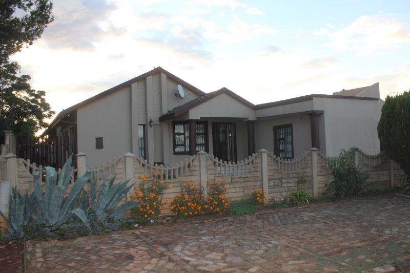 3 Bed House in Sebokeng Zone 3 photo number 1