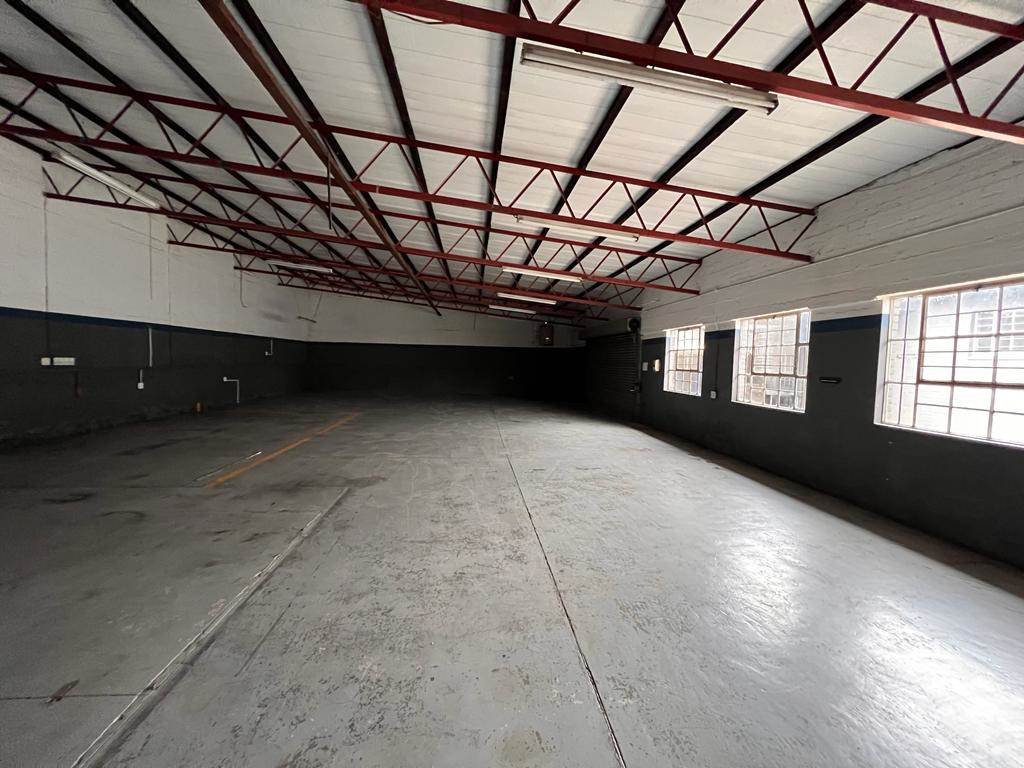 286  m² Commercial space in Pietermaritzburg Central photo number 2