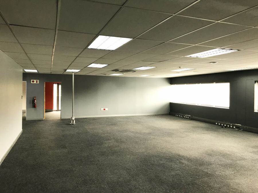463  m² Office Space in Bedfordview photo number 7