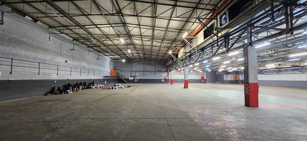 2492.6  m² Industrial space in Paarl photo number 2