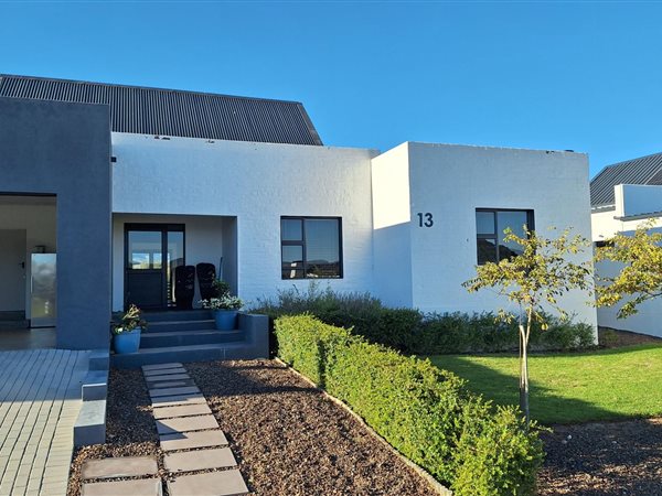 3 Bedroom House 3 Bedroom House