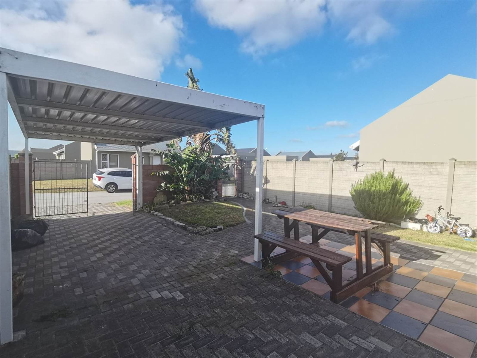 1 Bed Townhouse in Parsons Vlei photo number 11