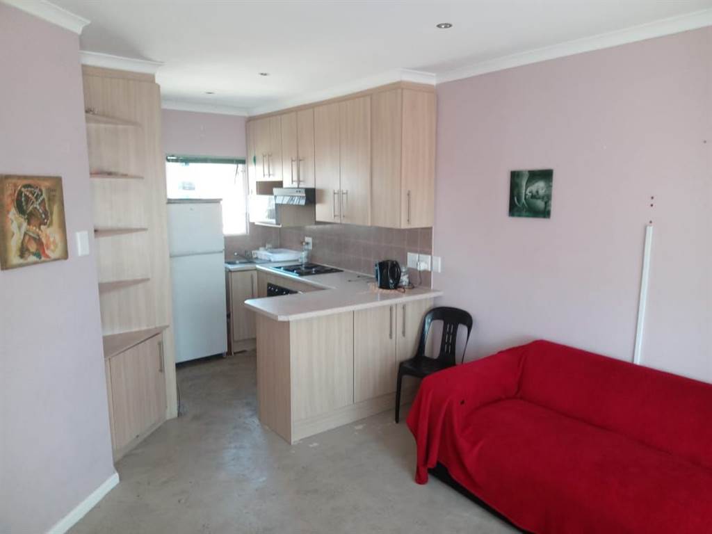 1 Bed Townhouse in Parsons Vlei photo number 5