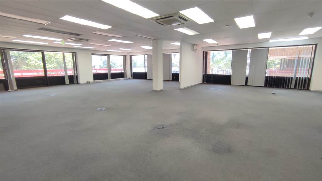 406  m² Commercial space in Bedfordview photo number 19