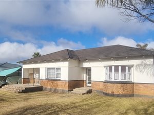 3 Bed House in Airfield