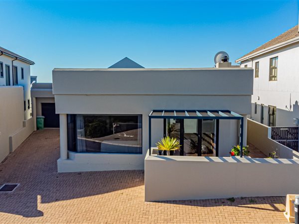 3 Bedroom House 3 Bedroom House
