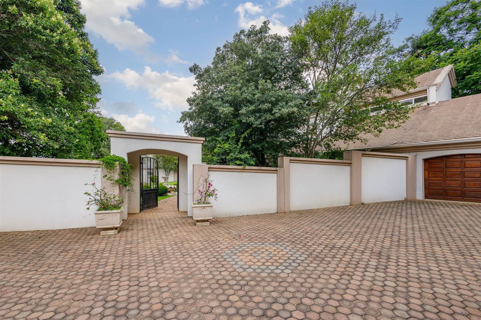 5 Bed House in Northcliff photo number 26