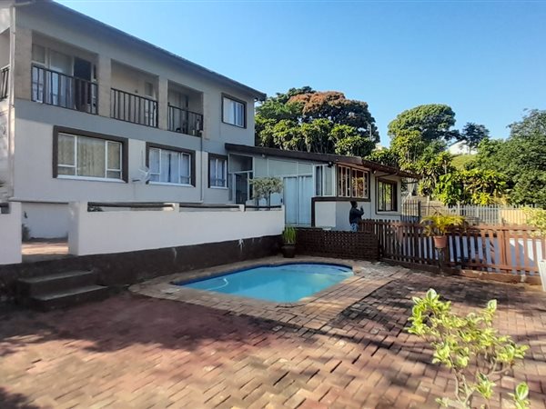 17 Bed House in Glenmore