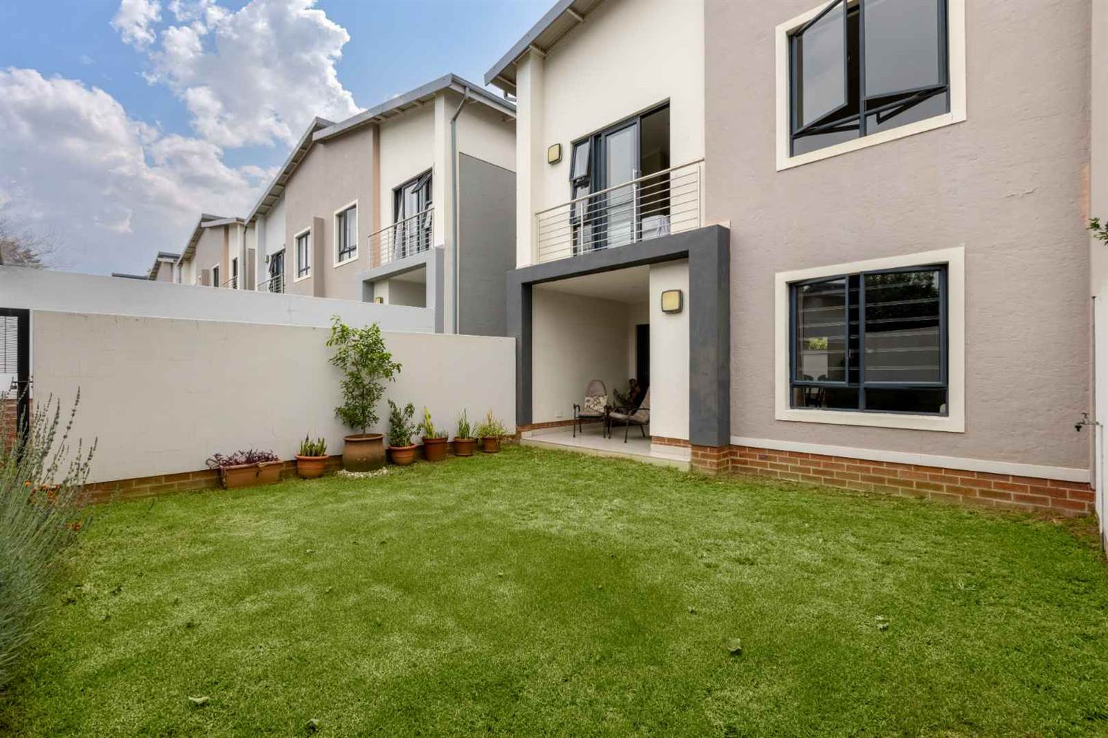 3 Bed Apartment in Rivonia photo number 20