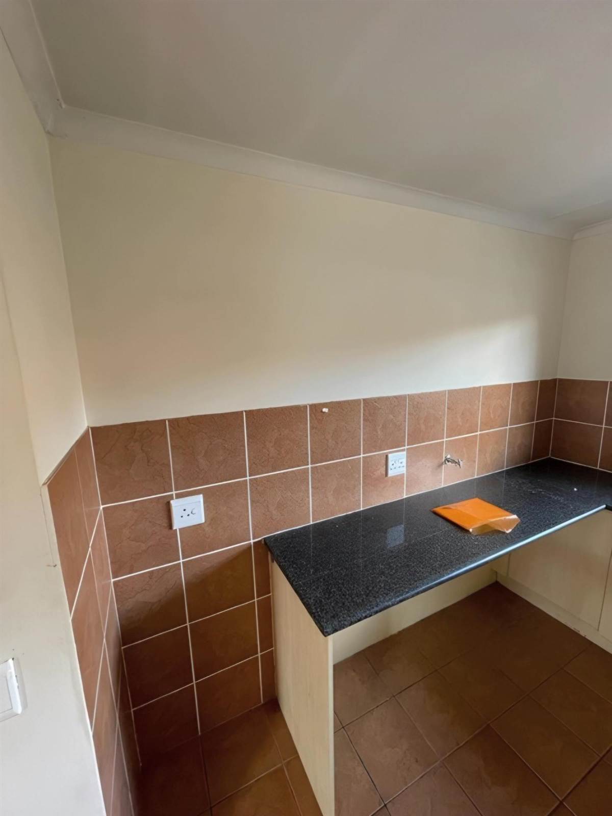 2 Bed Apartment in Rynfield photo number 4