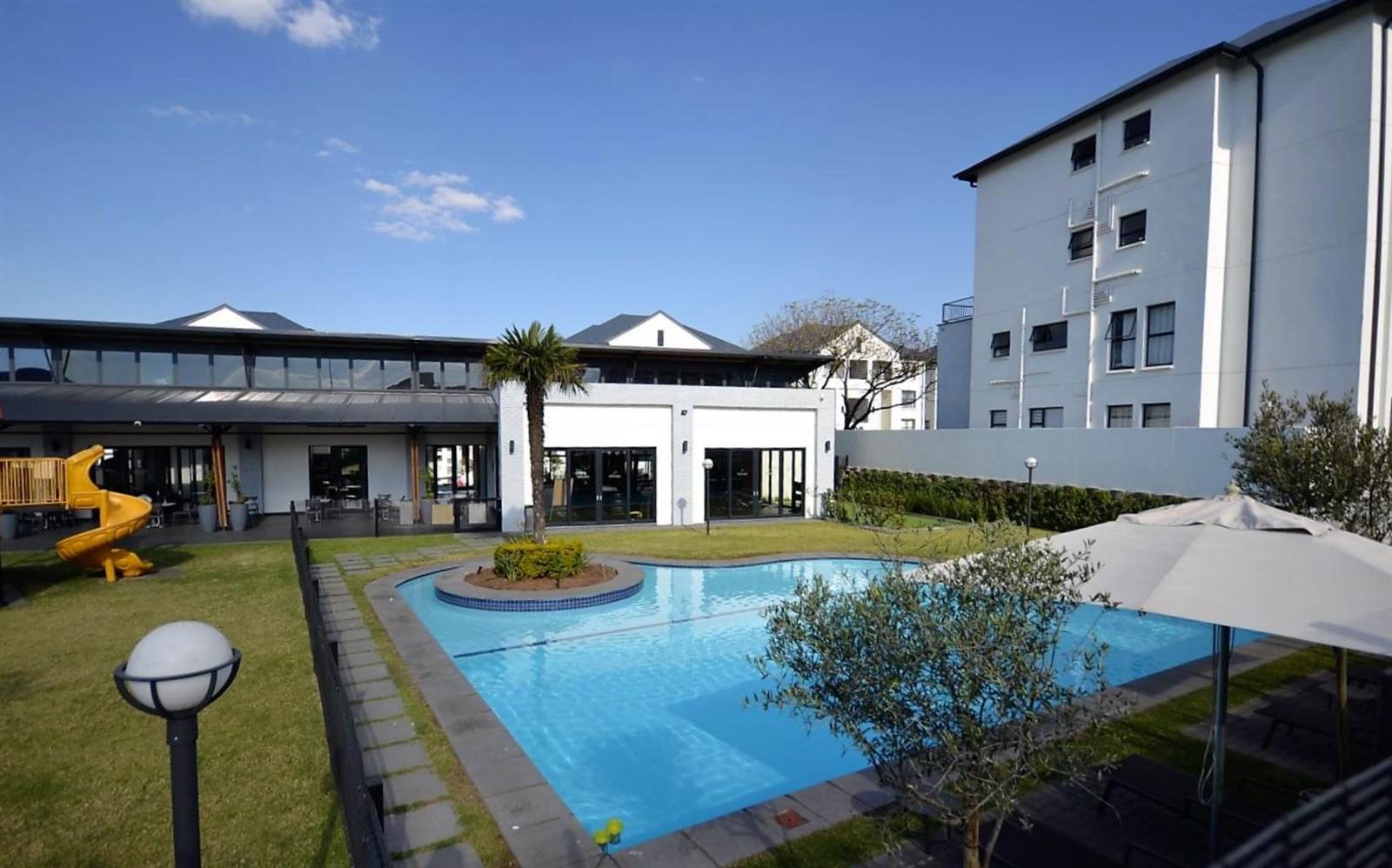3 Bed Apartment in Bryanston photo number 18
