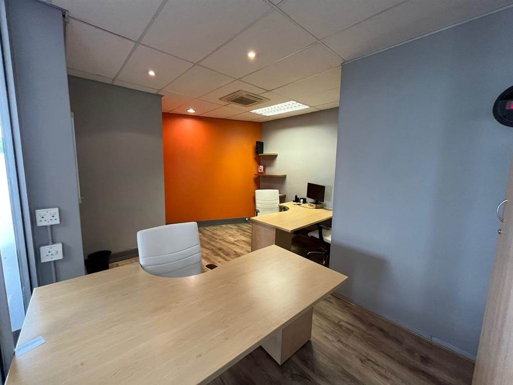 337  m² Commercial space in Fourways photo number 13