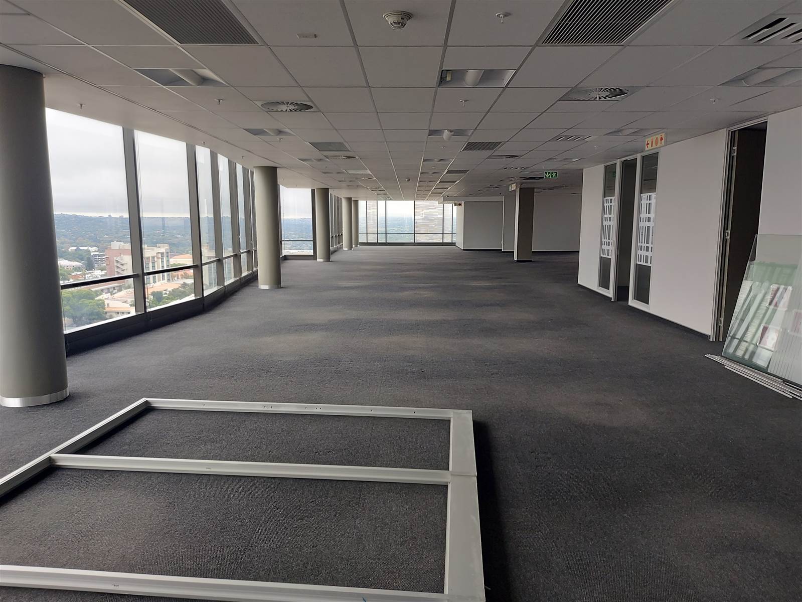 726  m² Commercial space in Rosebank photo number 4