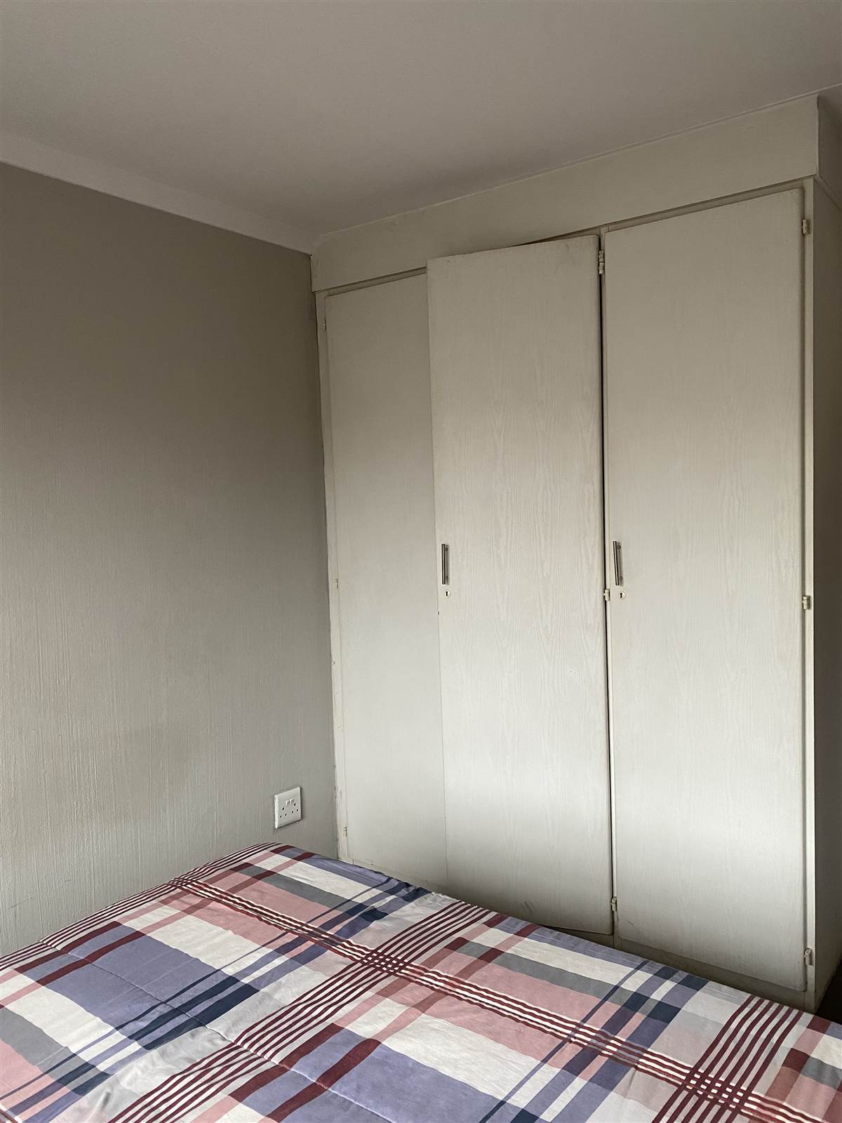 1 Bed Apartment in Die Hoewes photo number 16