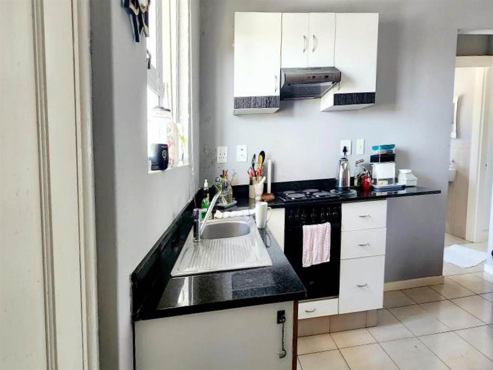 2 Bed Townhouse in Ballito photo number 5