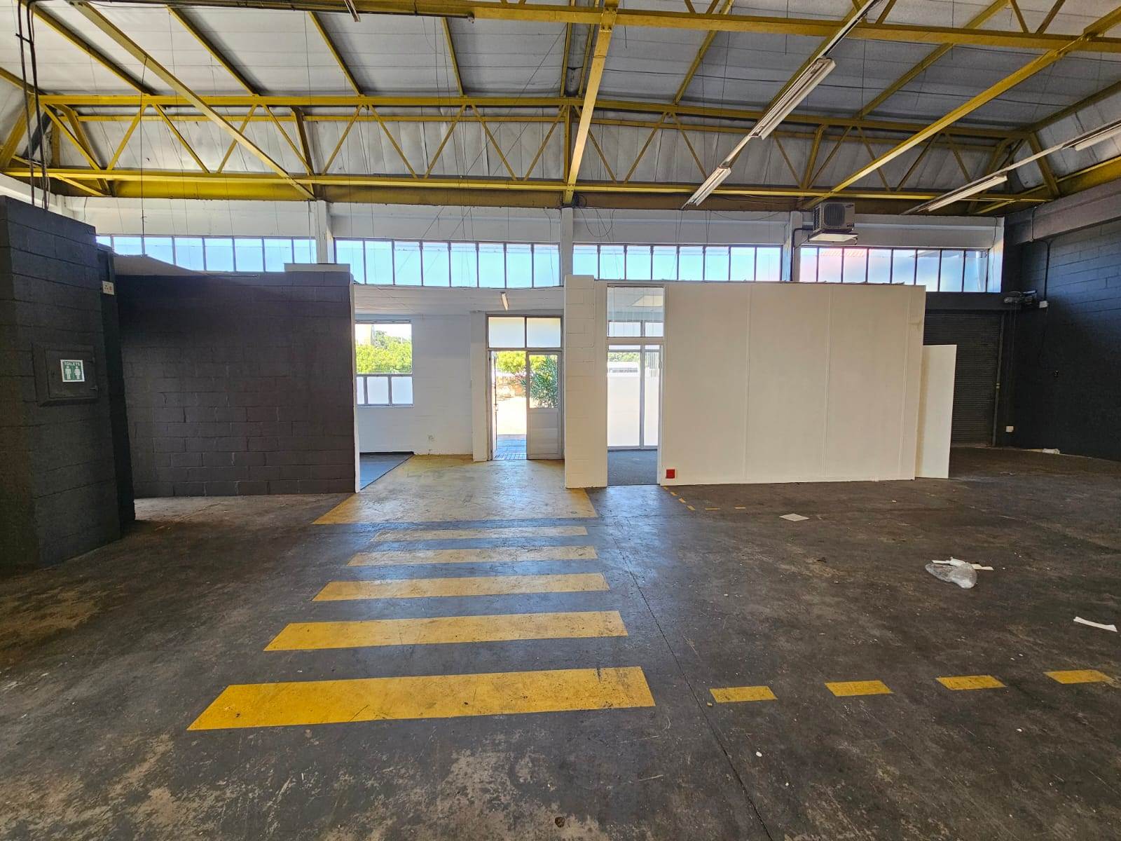 386  m² Industrial space in Maitland photo number 8