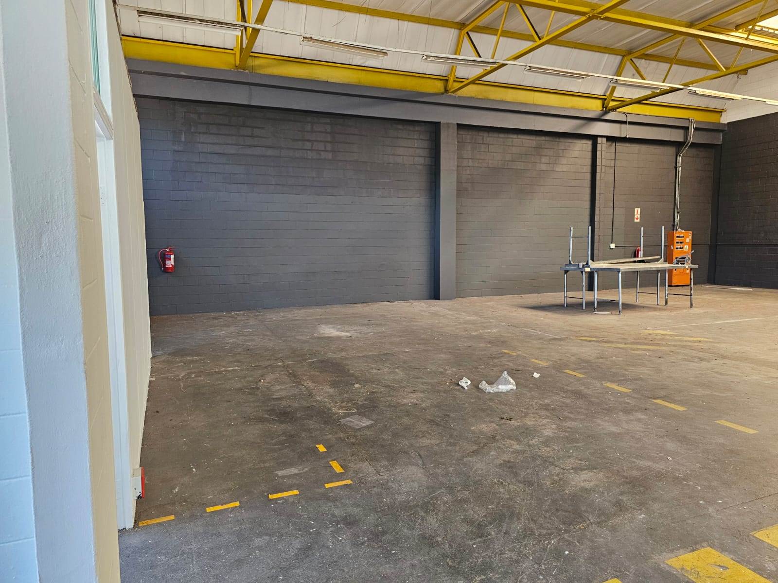 386  m² Industrial space in Maitland photo number 3