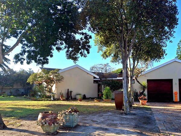 3 Bedroom House 3 Bedroom House
