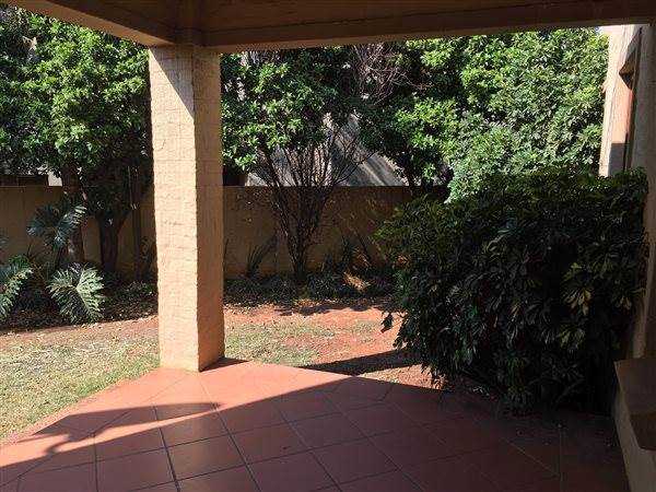 3 Bed Townhouse in Centurion Golf Estate photo number 19