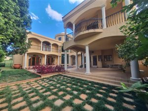 4 Bed House in Eldoglen