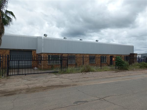 550  m² Industrial space in Nelspruit Industrial