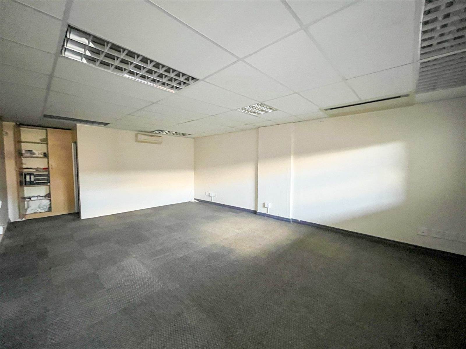 68  m² Office Space in Tyger Valley photo number 6