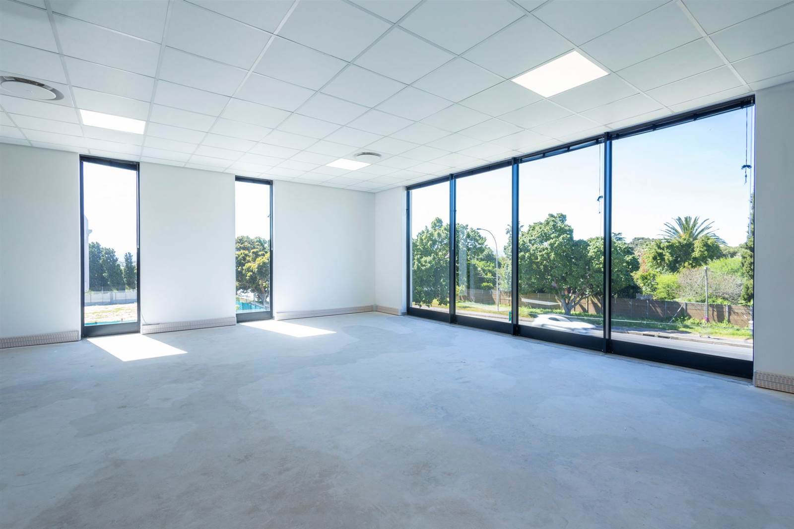 169  m² Office Space in Wellway Park photo number 8