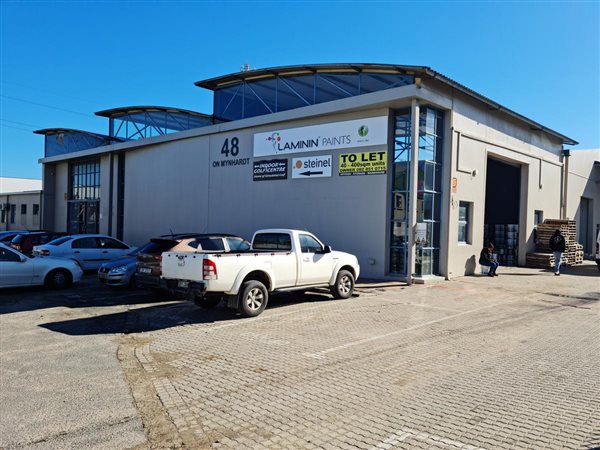 577  m² Industrial space in Strand Central