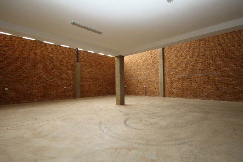 471  m² Industrial space in Lanseria and surrounds photo number 5