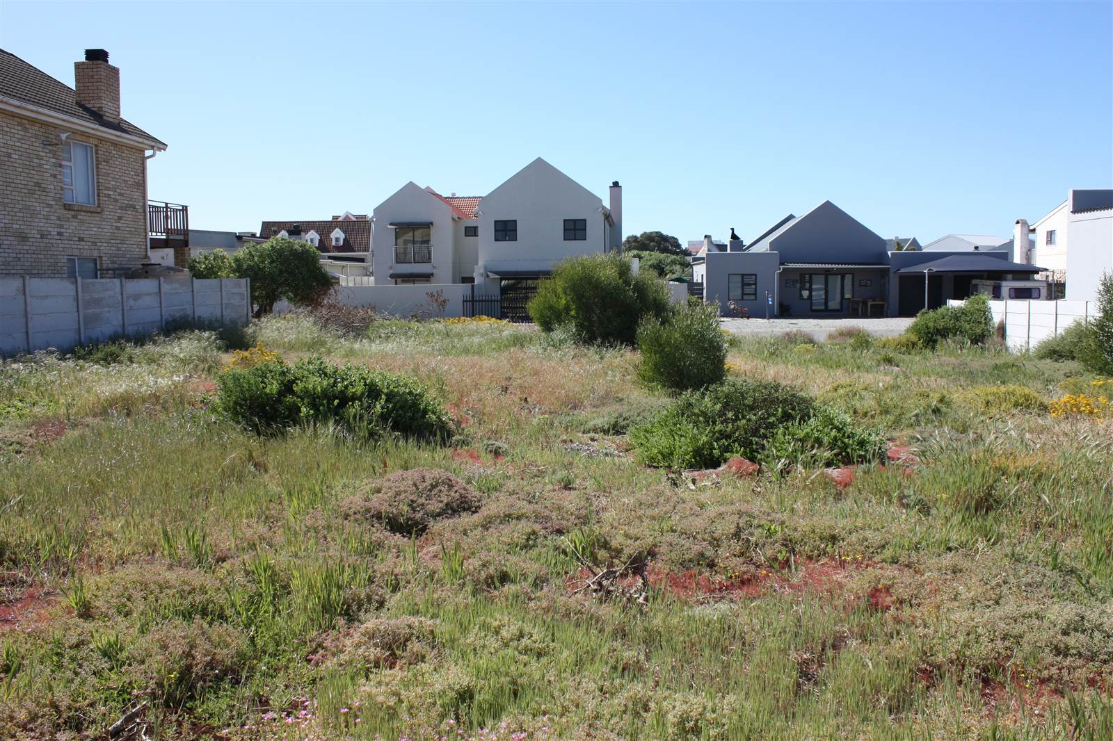 600 m² Land available in Britannia Bay photo number 1