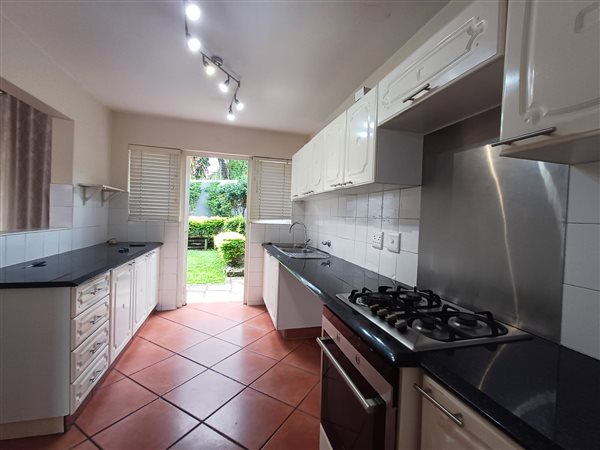 3 Bedroom Duplex 3 Bedroom Duplex