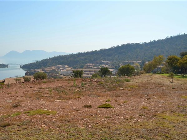 989 m² Land available in Estate D Afrique