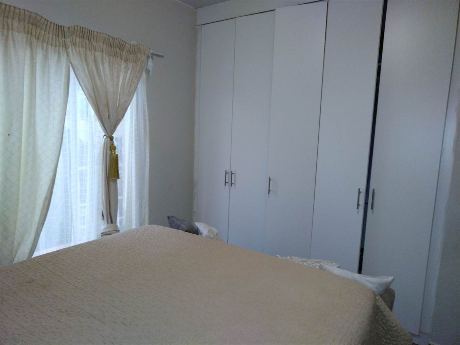 2 Bed Apartment in Clarina photo number 6