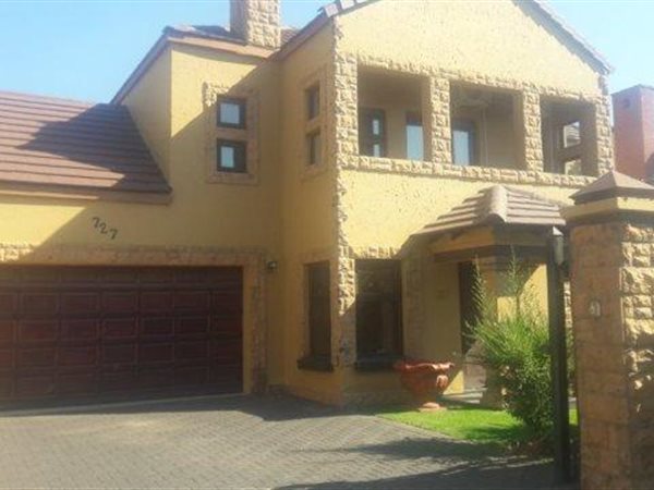 3 Bed House in Montecello Country Estate