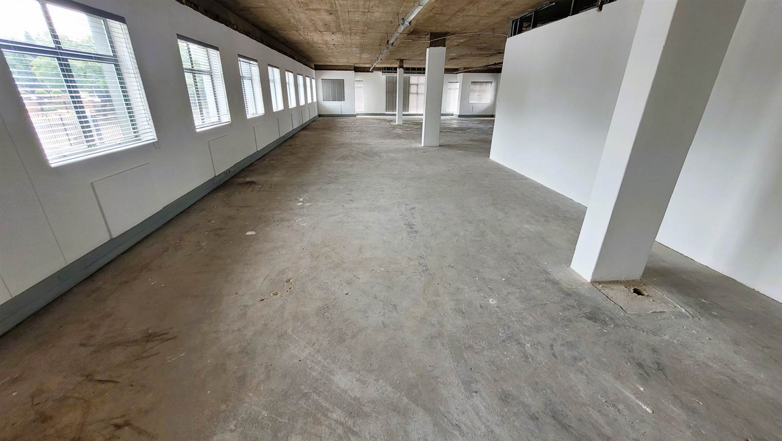 733  m² Office Space in Hillcrest photo number 5