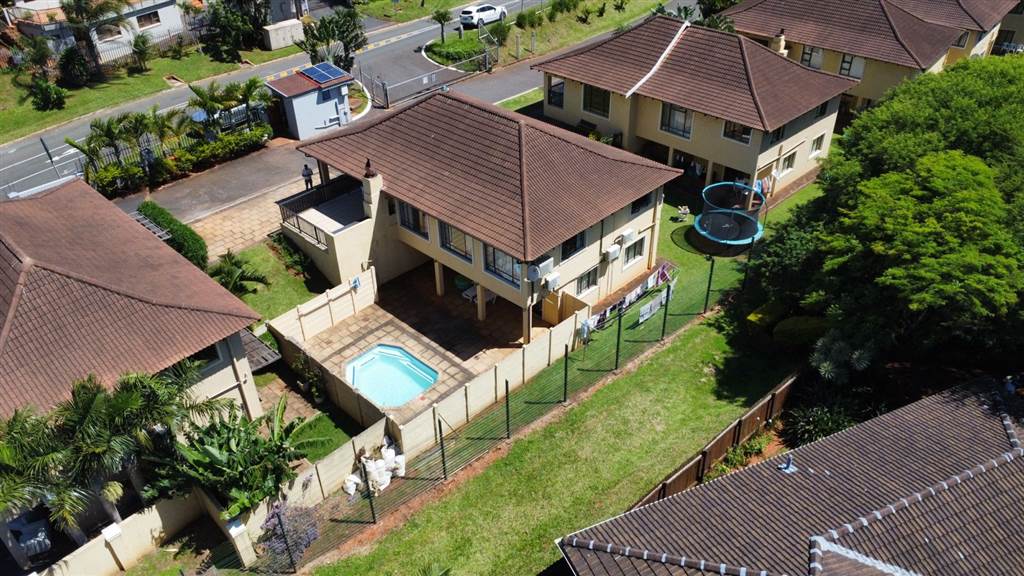 3 Bed House in Ballito photo number 5