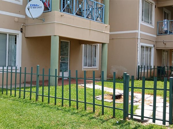 2 Bed Townhouse in Parkdene