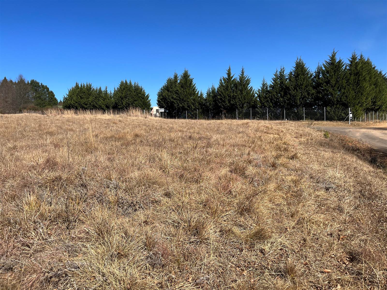 1377 m² Land available in Underberg photo number 6