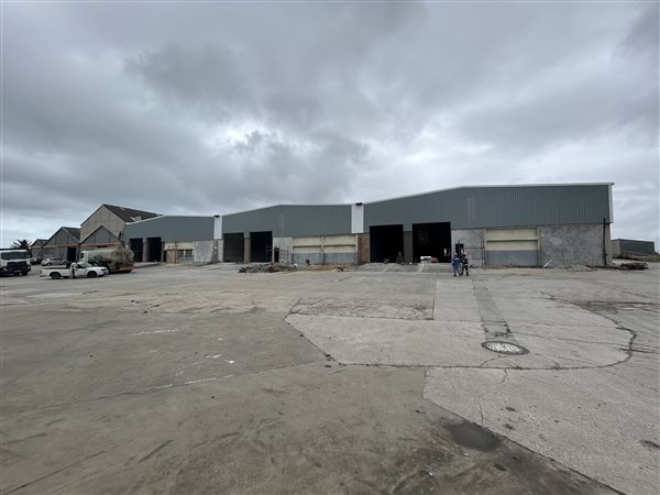 1911  m² Industrial space in Sidwell
